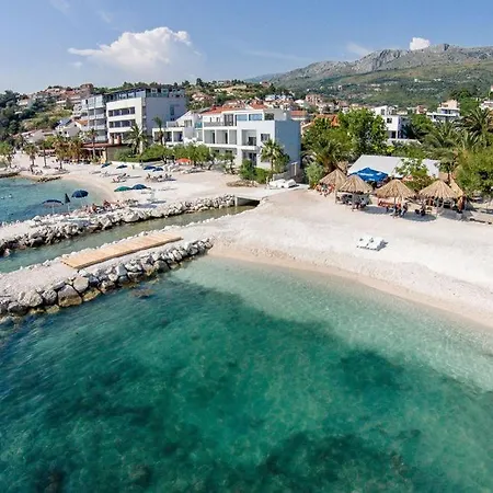 Beky Apartmán Podstrana